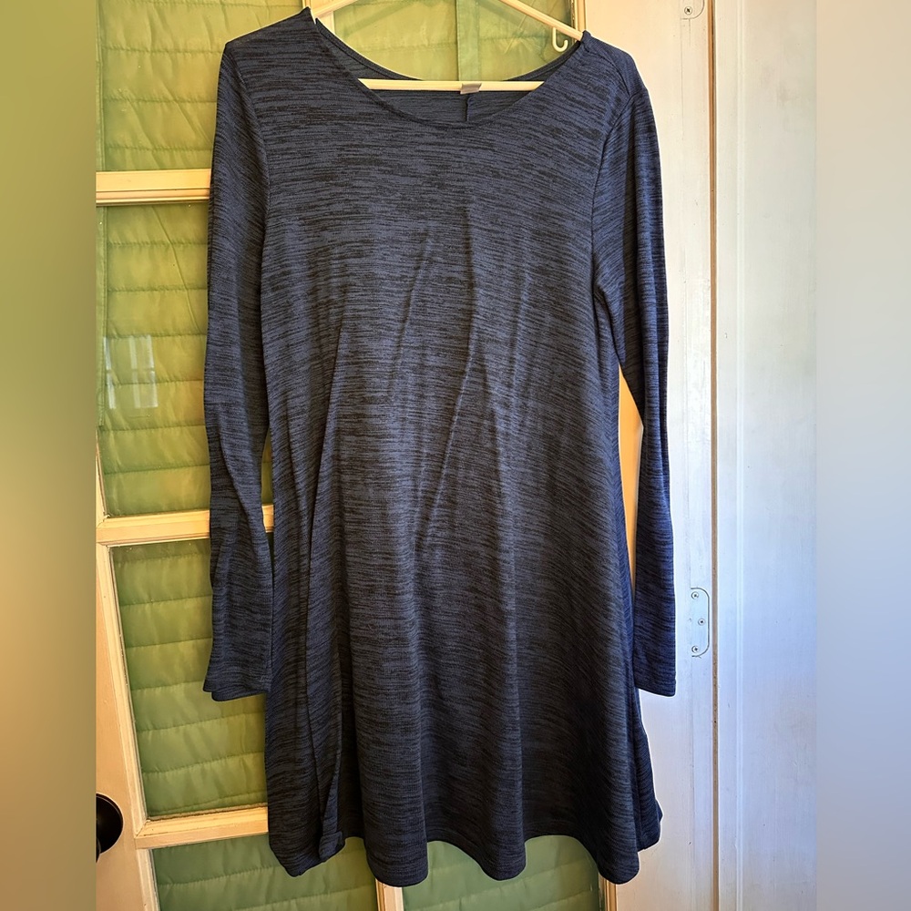 Old Navy Casual Long Sleeved Dress